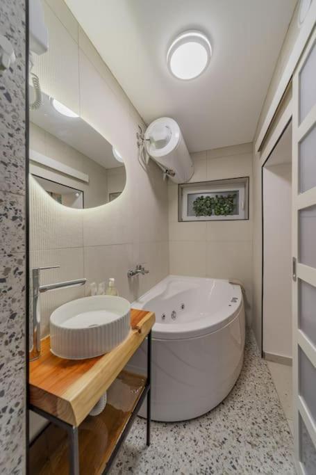Keti Zemun Spa Apartment Екстер'єр фото