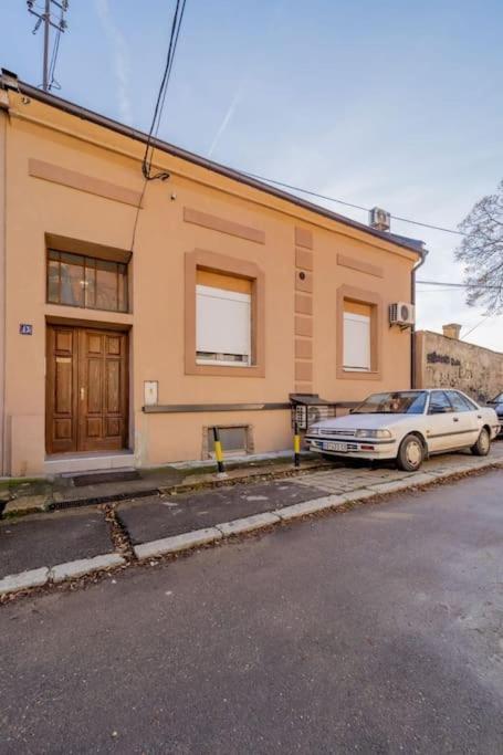 Keti Zemun Spa Apartment Екстер'єр фото